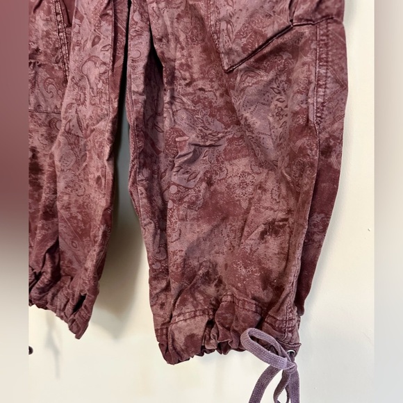 Free People Fly Away Parachute Cargo Pants Purple Dye Size 2 - Picture 8 of 11